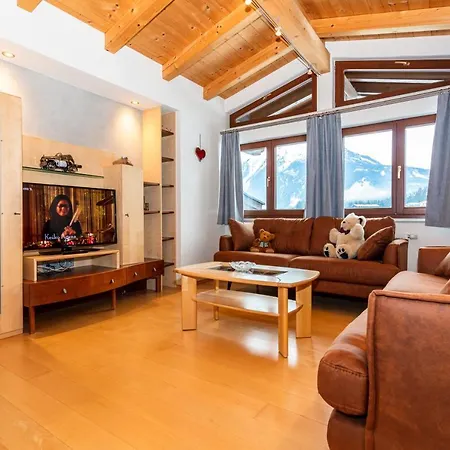 Hoelzl 3*