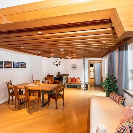 Гостевой дом Hoelzl Нойкирхен-ам-Гросфенедигер